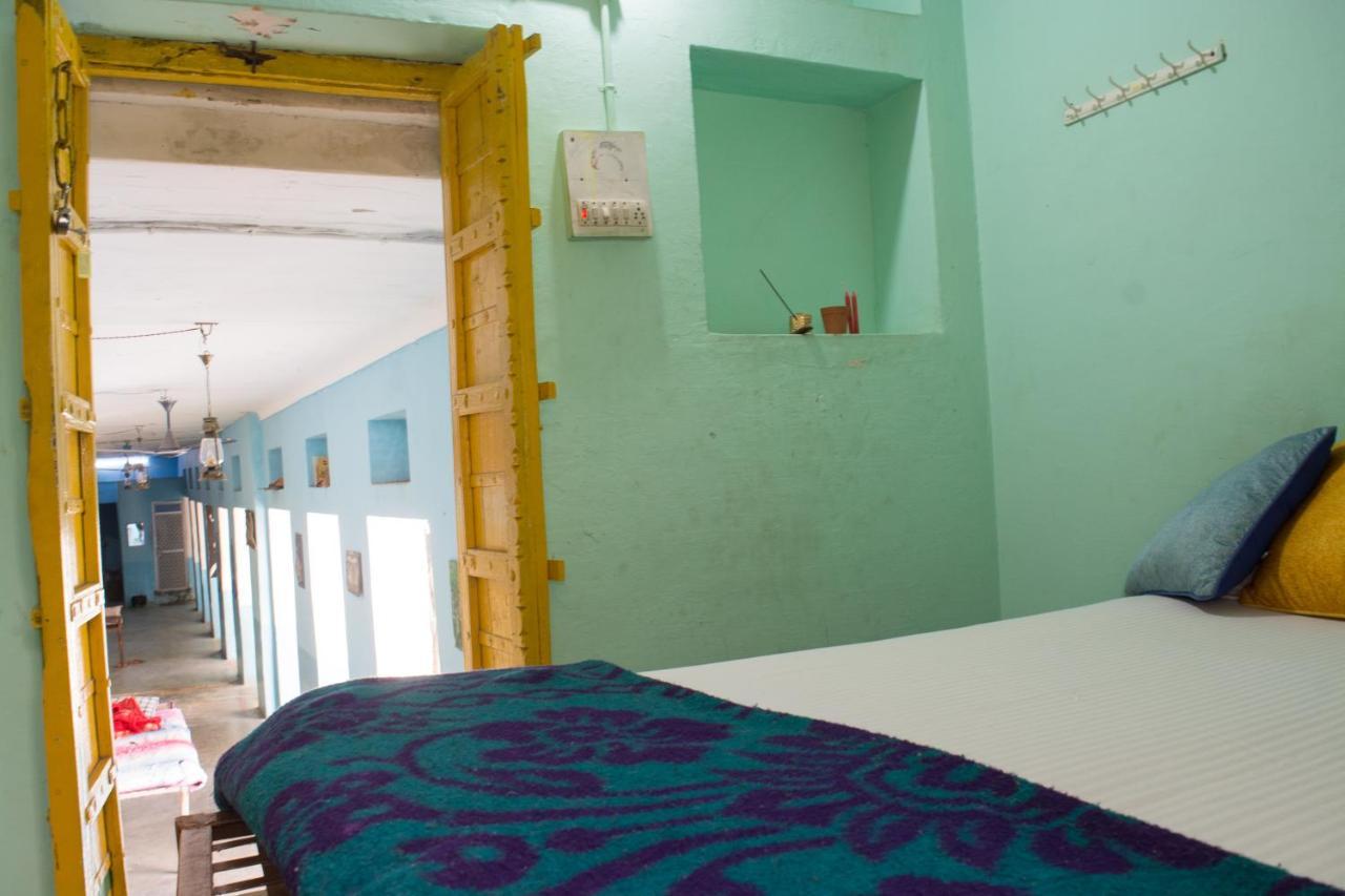 12 Monks Backpackers Community Hostel Pushkar Exterior foto